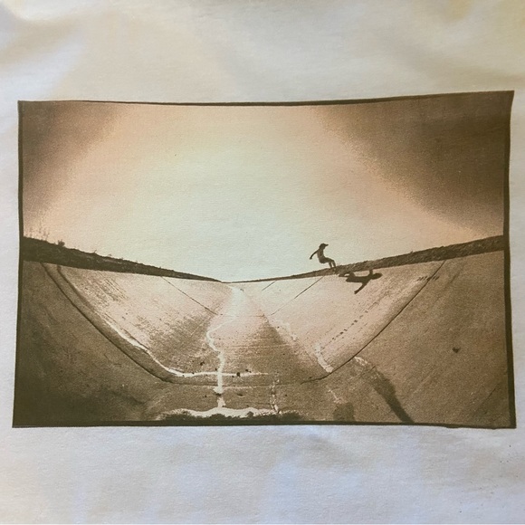 *SOLD* Vans Off The Wall Skateboarding Tee - Picture 3 of 8